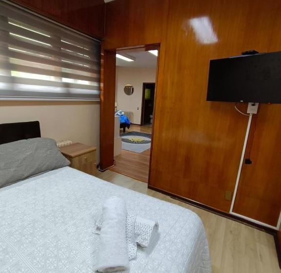 민박 Dallas Housen