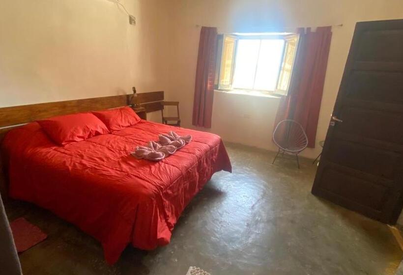 住宿加早餐  El Cortijo Tinogasta