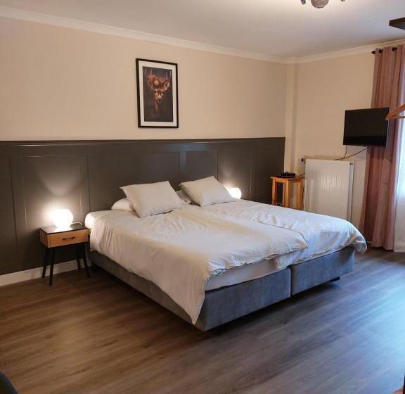 Bed and Breakfast La Cour De Grandmenil