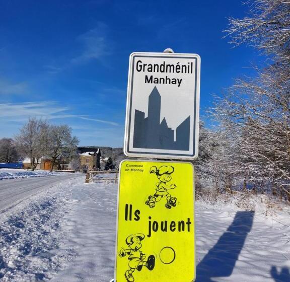 Bed and Breakfast La Cour De Grandmenil