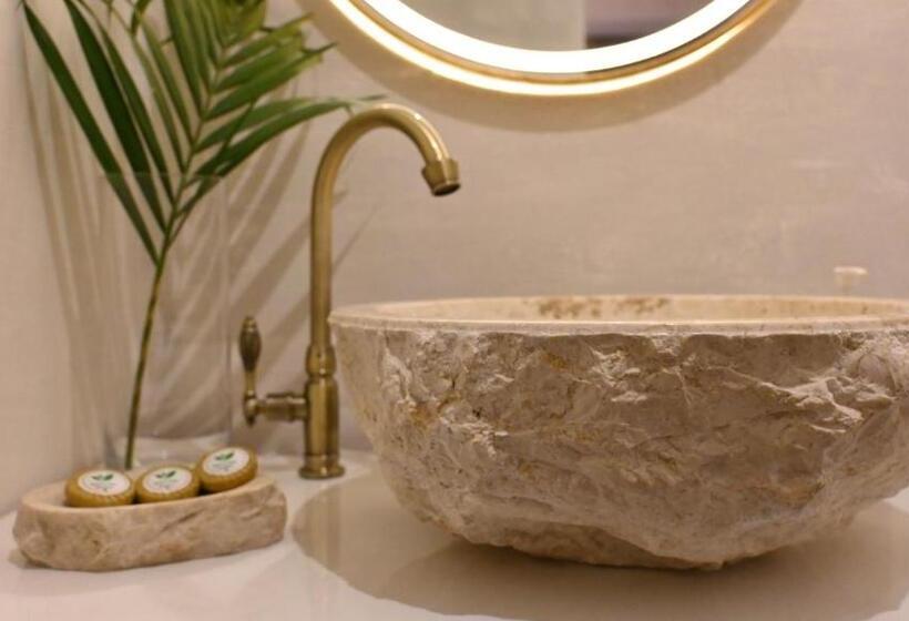 مبيت وإفطار Nusa Villa