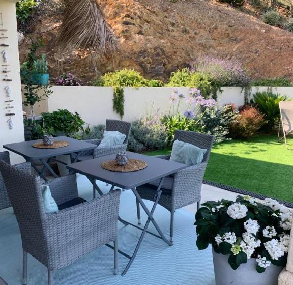 Bed and Breakfast Suite Dans Un Petit Paradis