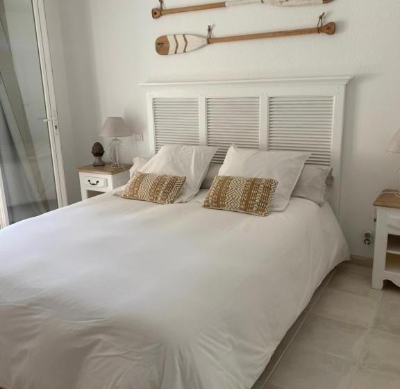 Bed and Breakfast Suite Dans Un Petit Paradis