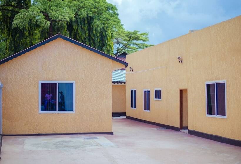 ホテル Best Point Group Zanzibar