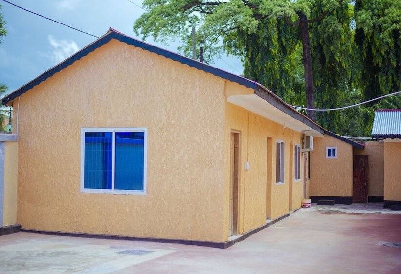 ホテル Best Point Group Zanzibar