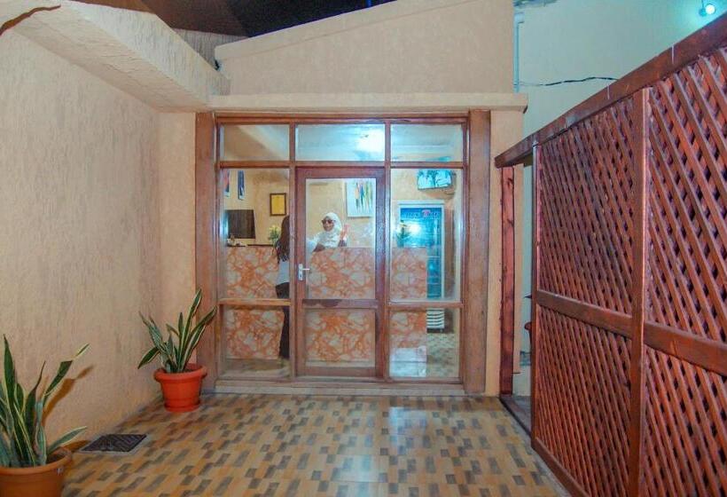 ホテル Best Point Group Zanzibar