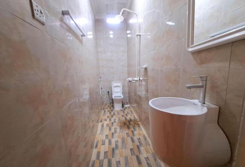 ホテル Best Point Group Zanzibar