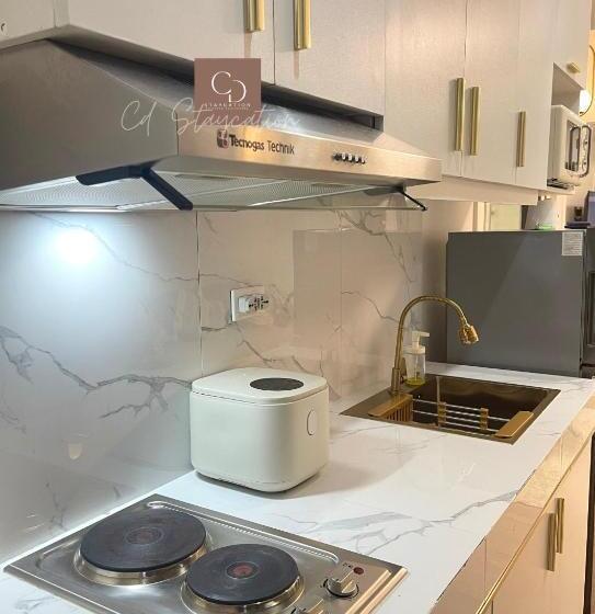 Cd Staycation   Unit 3 At Trees Residences