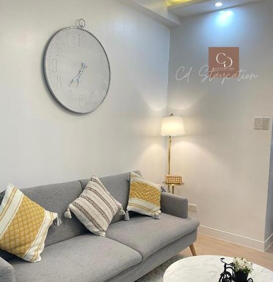 Cd Staycation   Unit 3 At Trees Residences