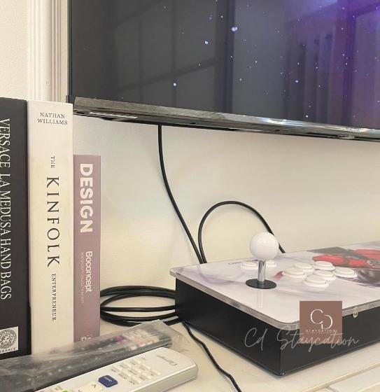 Cd Staycation   Unit 3 At Trees Residences