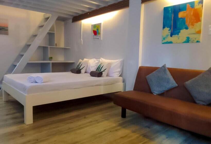 Coco Cavana Resort