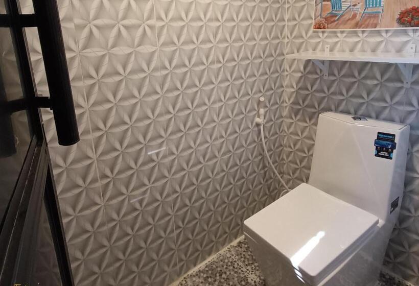 Funtasea Hotel And Beach Resort