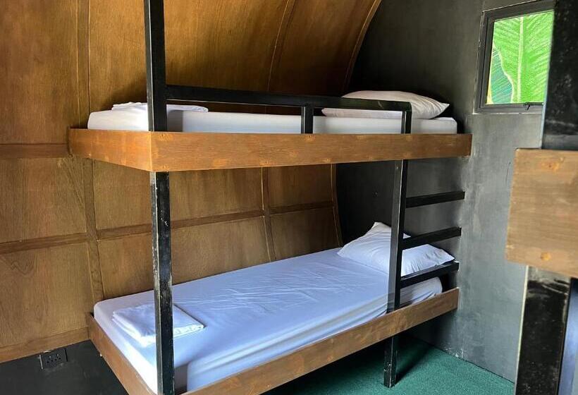 Funtasea Hotel And Beach Resort