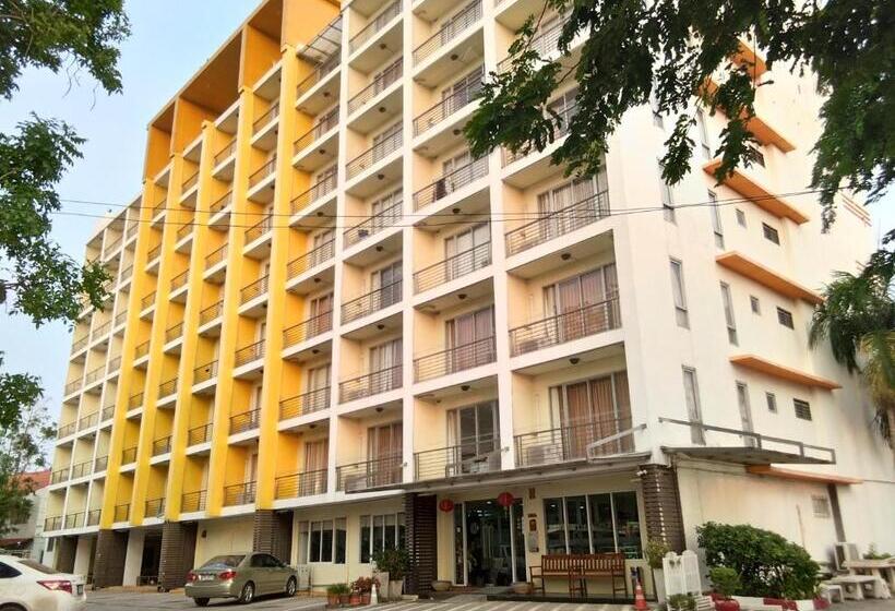 酒店 โรงแรม ศิราภา เรสซิเด้นท์ จำกัด