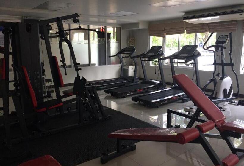 酒店 โรงแรม ศิราภา เรสซิเด้นท์ จำกัด