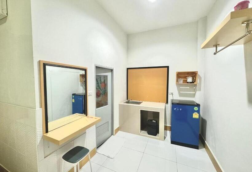 בית מלון כפרי บารอนรีสอร์ทสระแก้ว