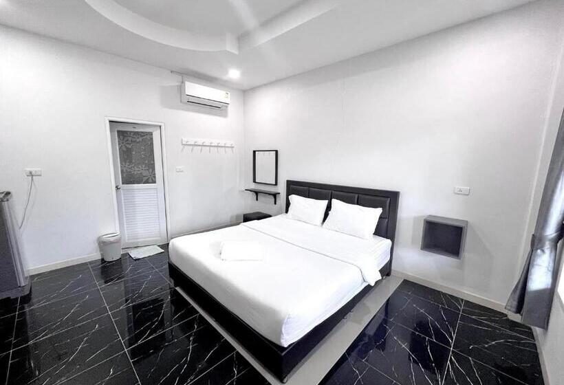 בית מלון כפרי บารอนรีสอร์ทสระแก้ว