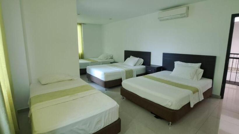 ホテル Canaguaro Gaitan