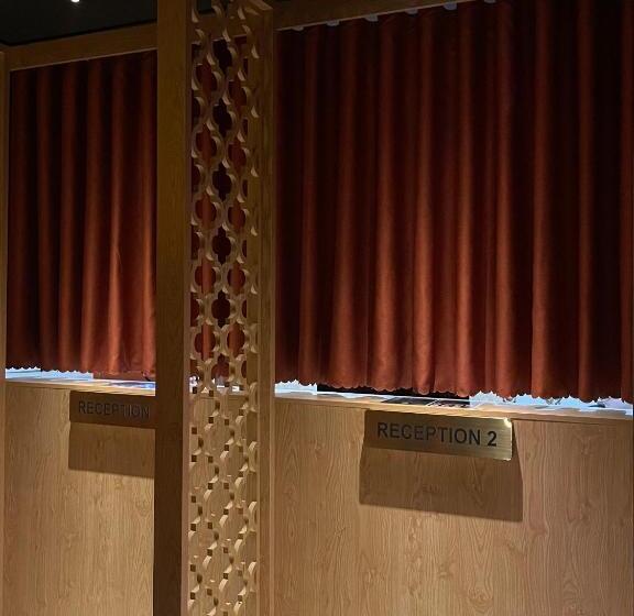 هتل Chiic House 5   Khách Sạn Tình Yêu