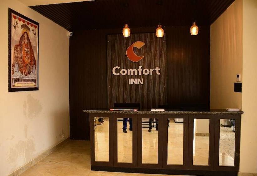 ホテル Comfort Inn Pratapvasini
