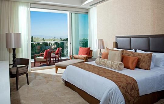 هتل Grand Luxxe With Free Golf