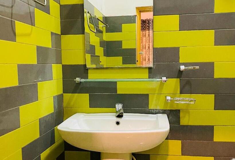 ホテル Happy Resort Yala