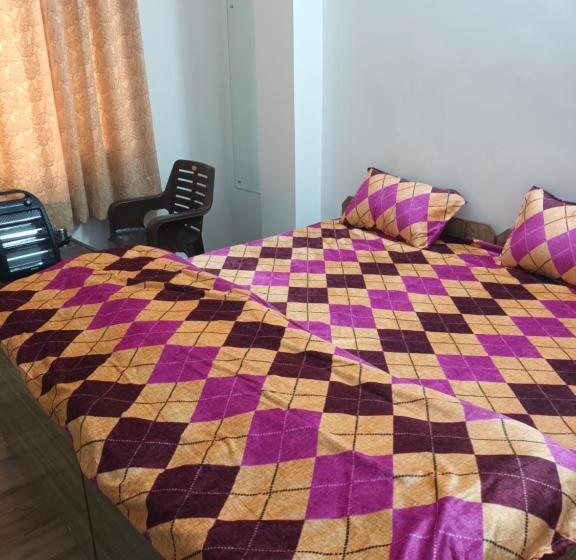 酒店 Him Aaranya Home Stay Shimla