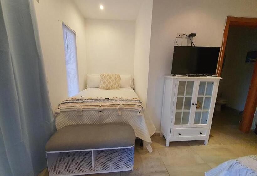 Hotel Las Palmas Joliet