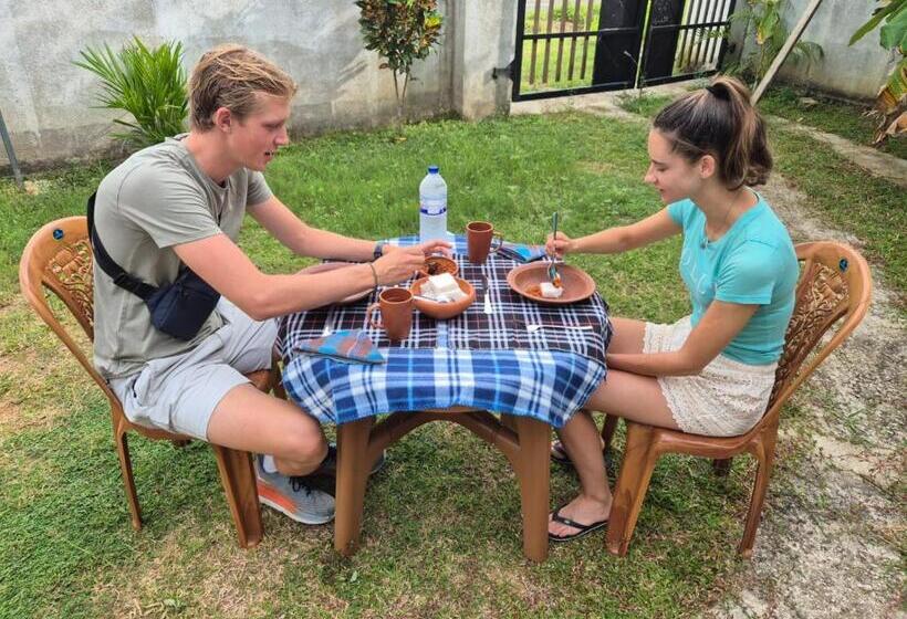 בית מלון כפרי Lucky S Homestay