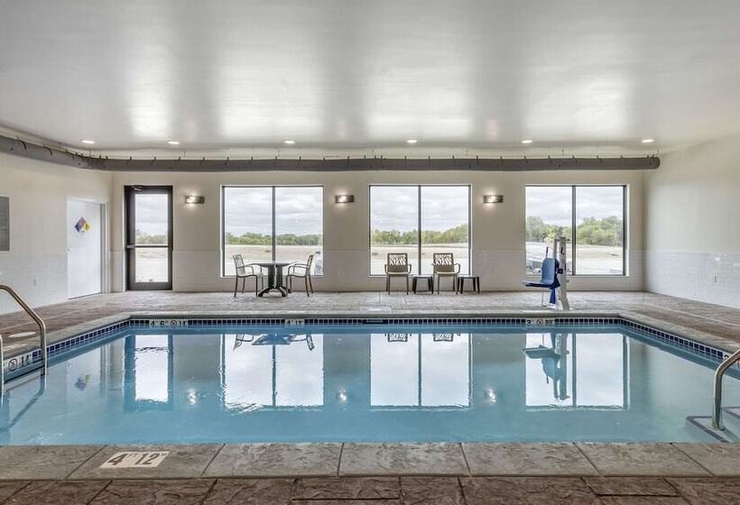 فندق Mainstay Suites Milwaukee Franklin