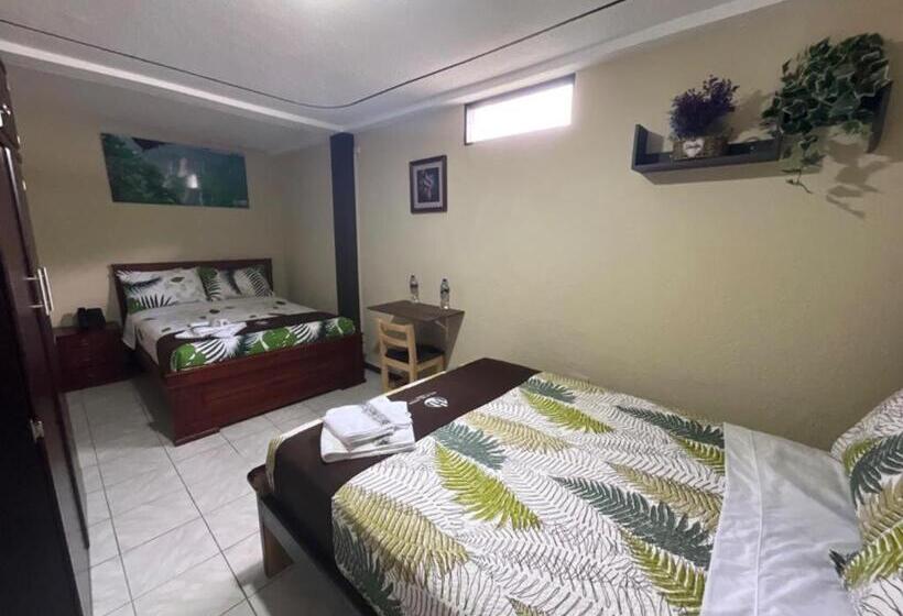 فندق Orillas Del Zamora