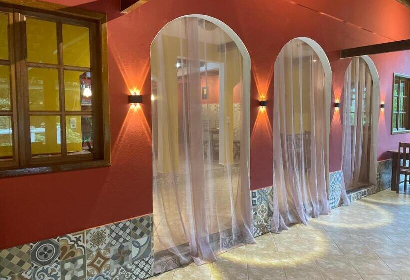 호텔 Pousada Fazenda Ecológica Do Tirol