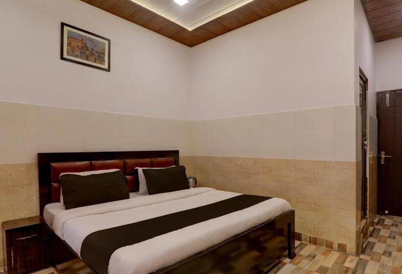 호텔 Super Collection O Queen S Palace