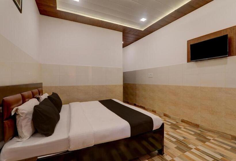 호텔 Super Collection O Queen S Palace