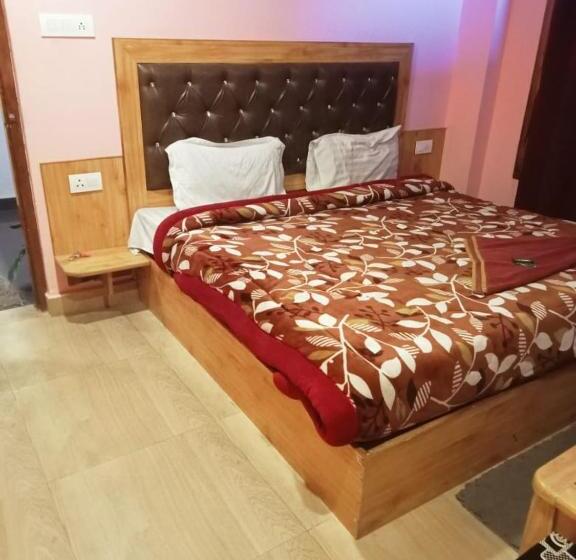 فندق The Sana Luxury Stay, Manali