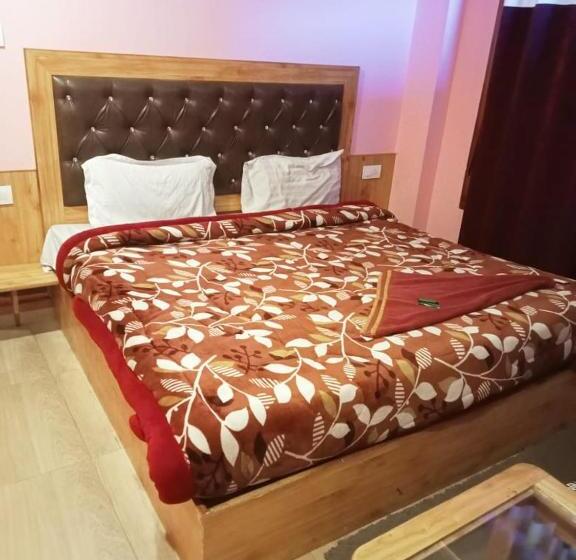 فندق The Sana Luxury Stay, Manali