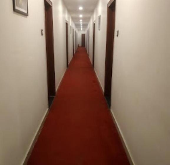 호텔 Shar Inn Balrampur