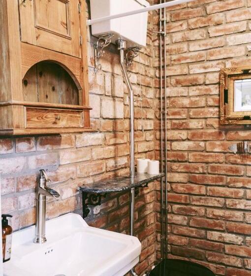 فندق Snällfäll Country Living   åkerbo Gård Charmigt Renoverad Flygel