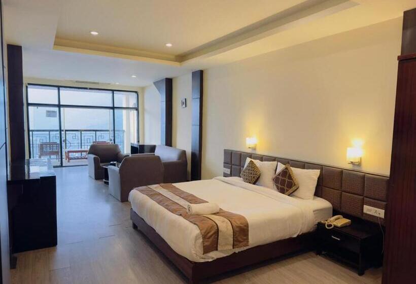 בית מלון כפרי Staynest Gangtok 100 Meter From Mall Road