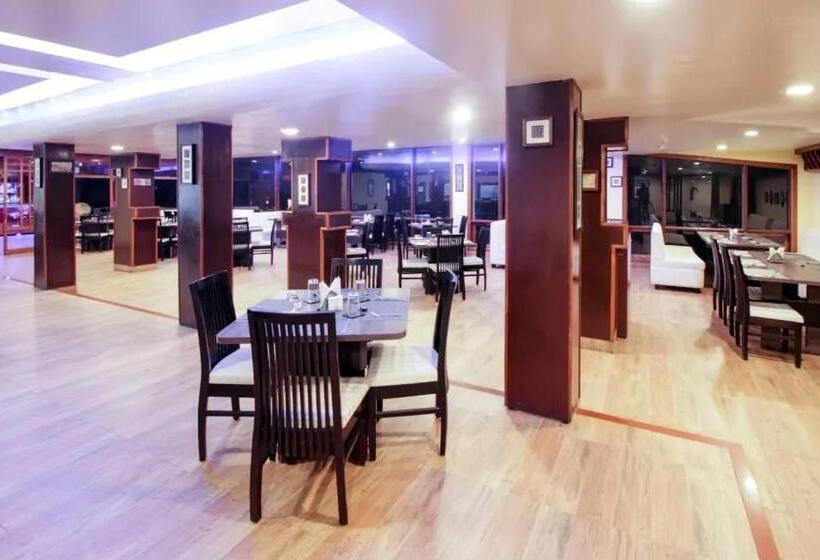 בית מלון כפרי Staynest Gangtok 100 Meter From Mall Road