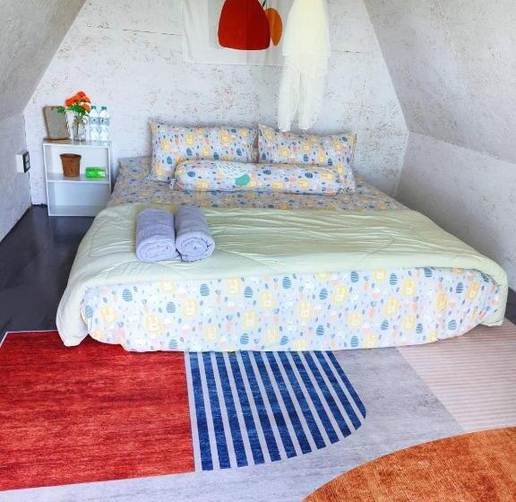 בית מלון כפרי Sz Samui Glamping