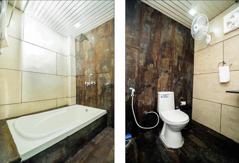 酒店 The Forest Lake View Resort