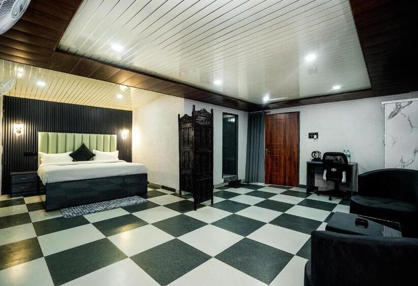 בית מלון כפרי The Forest Lake View Resort