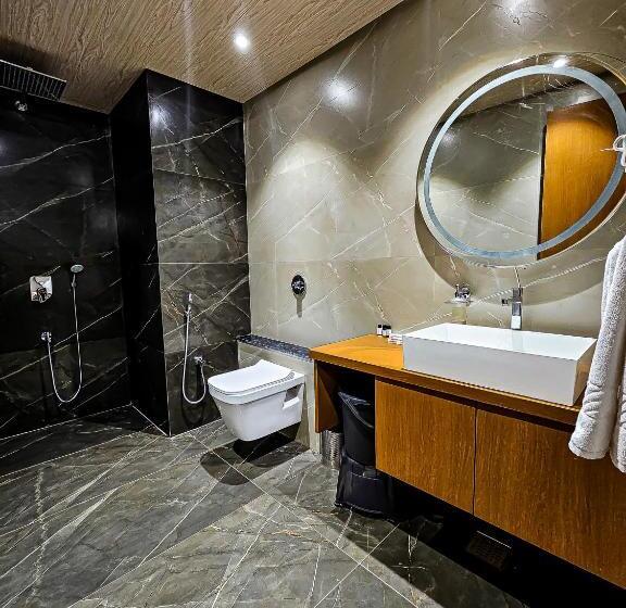 Szálloda The S Crown Somnath