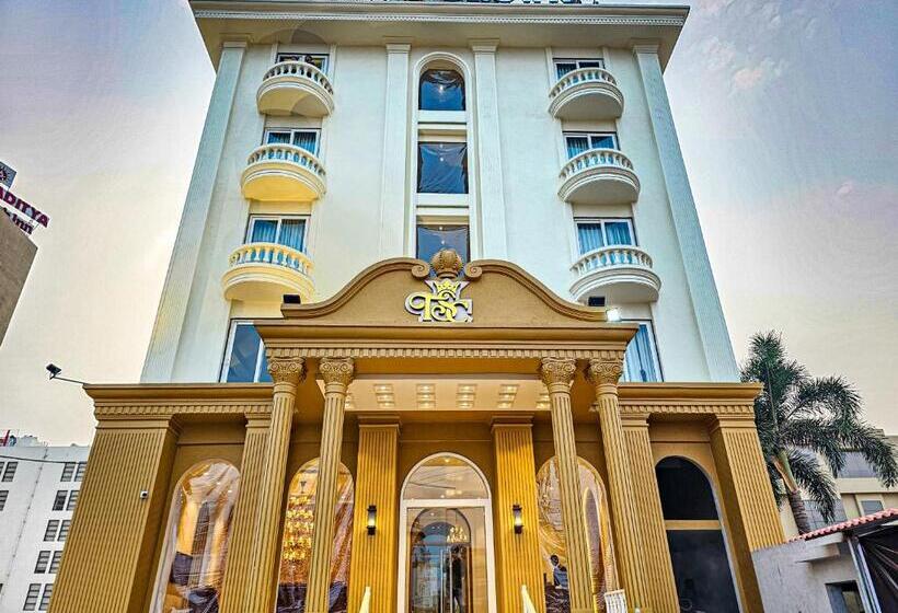 Szálloda The S Crown Somnath