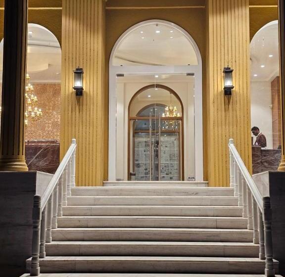 Szálloda The S Crown Somnath