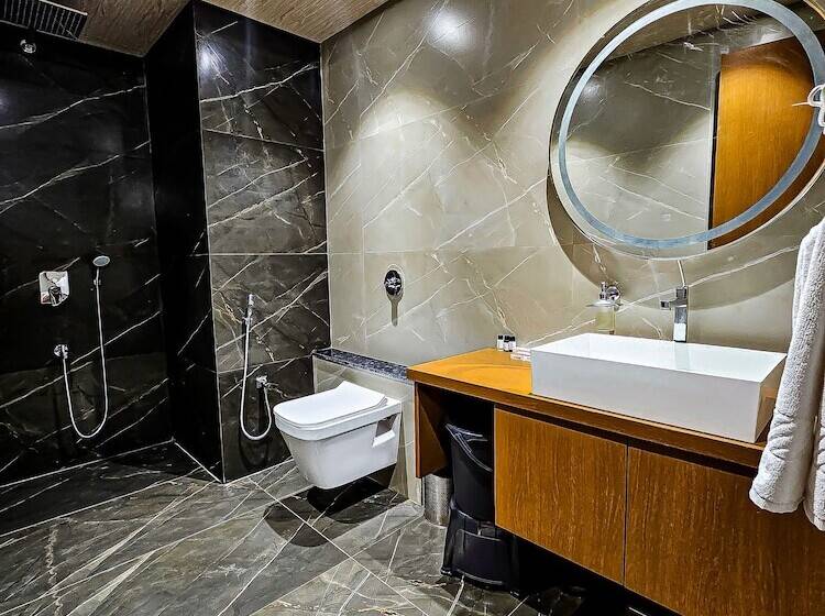 Szálloda The S Crown Somnath