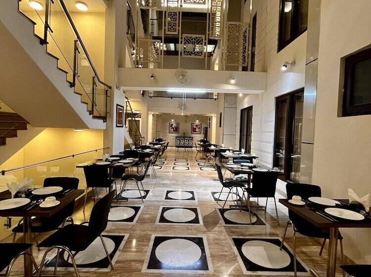 Alpina Hotels & Suites