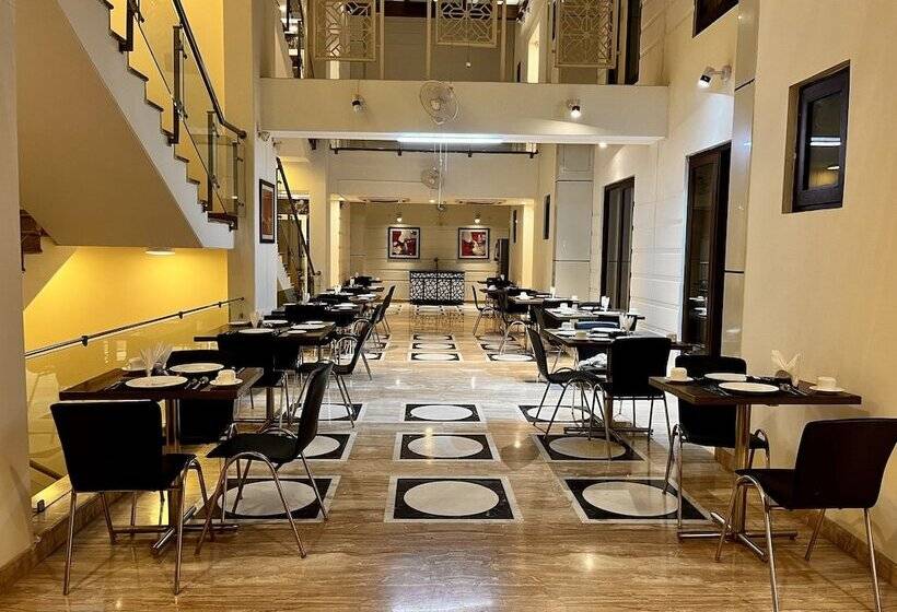 Alpina Hotels & Suites