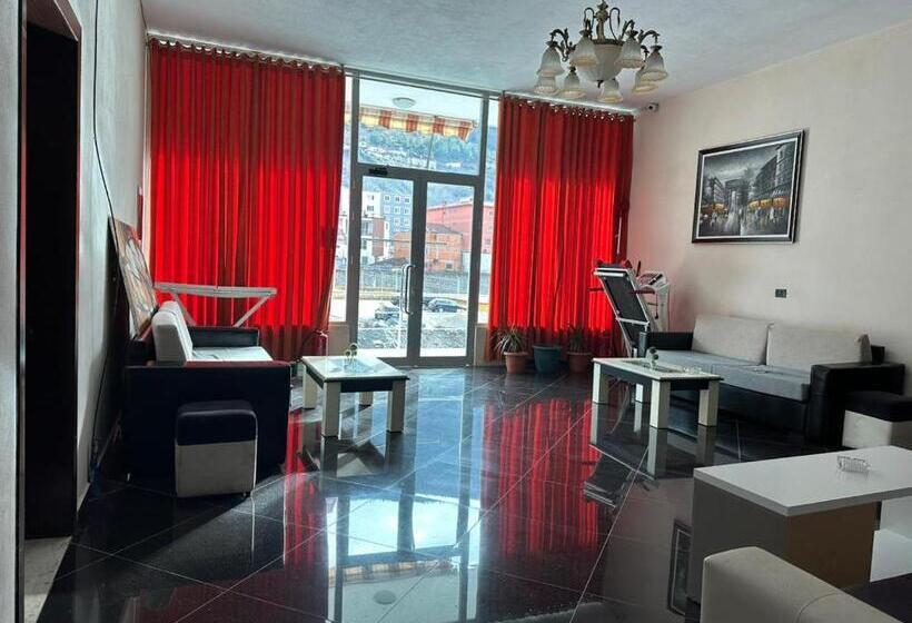 בית מלון כפרי Zogu